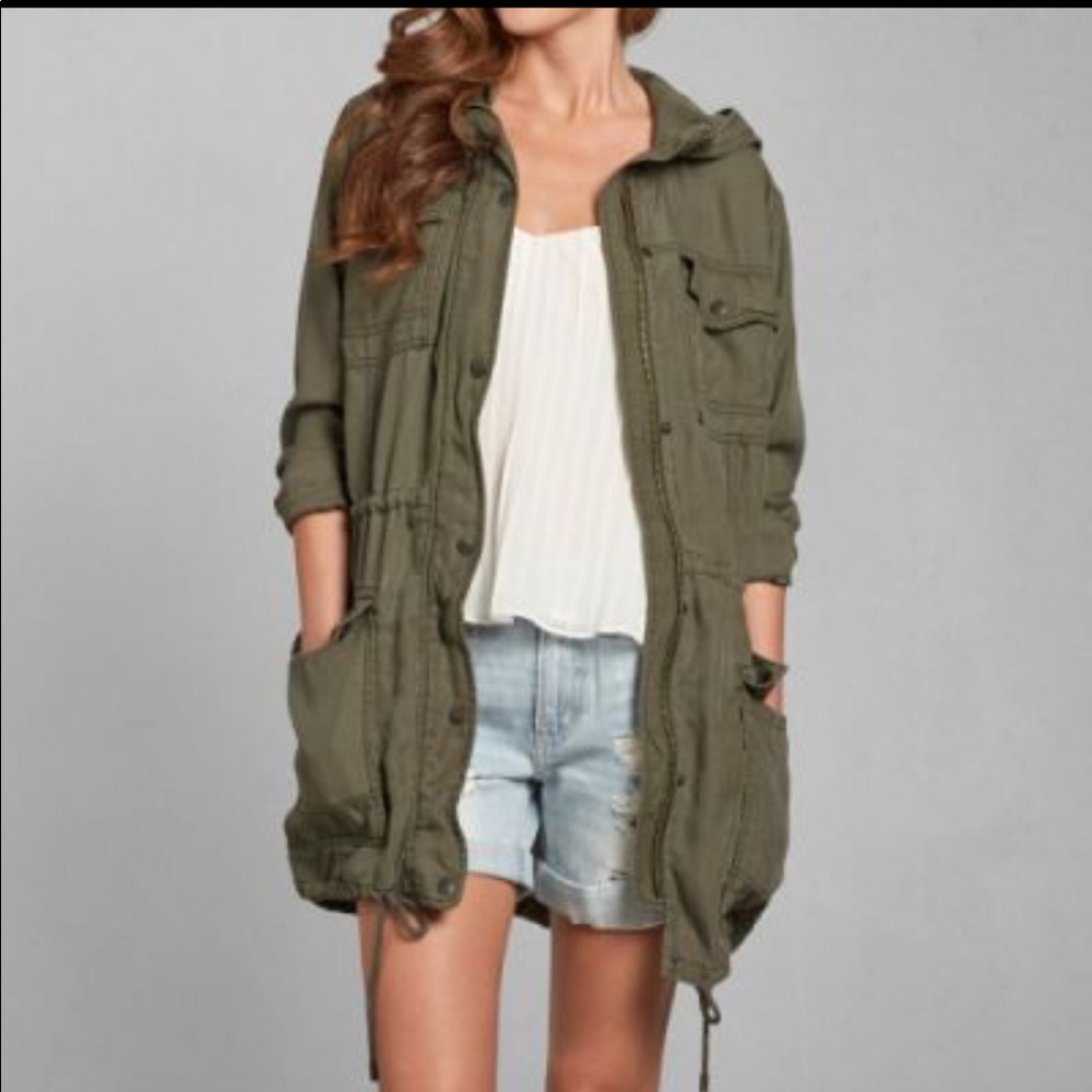 Abercrombie and Fitch cargo jacket with hood
